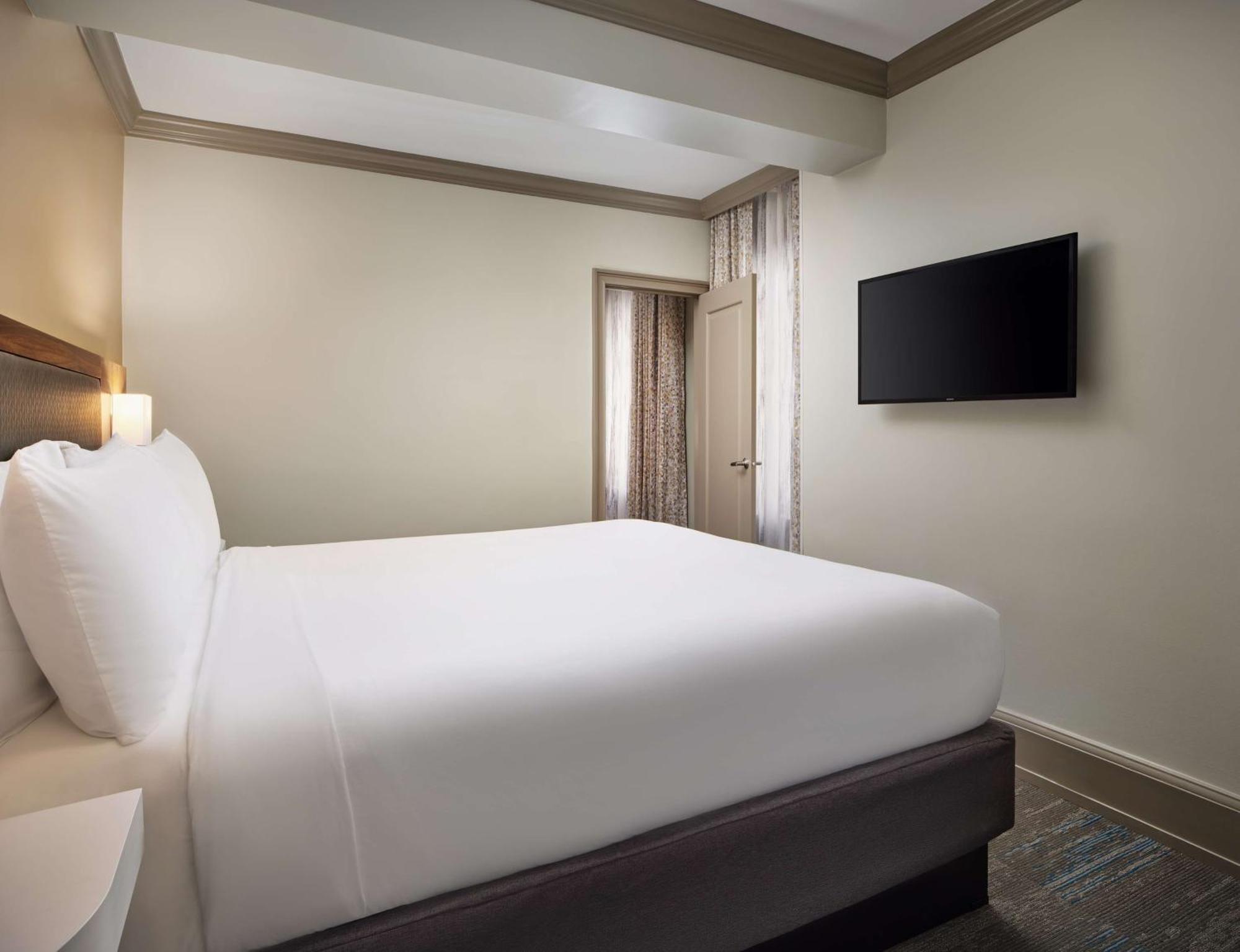 Hampton Inn & Suites New Orleans Canal St. French Quarter Екстер'єр фото