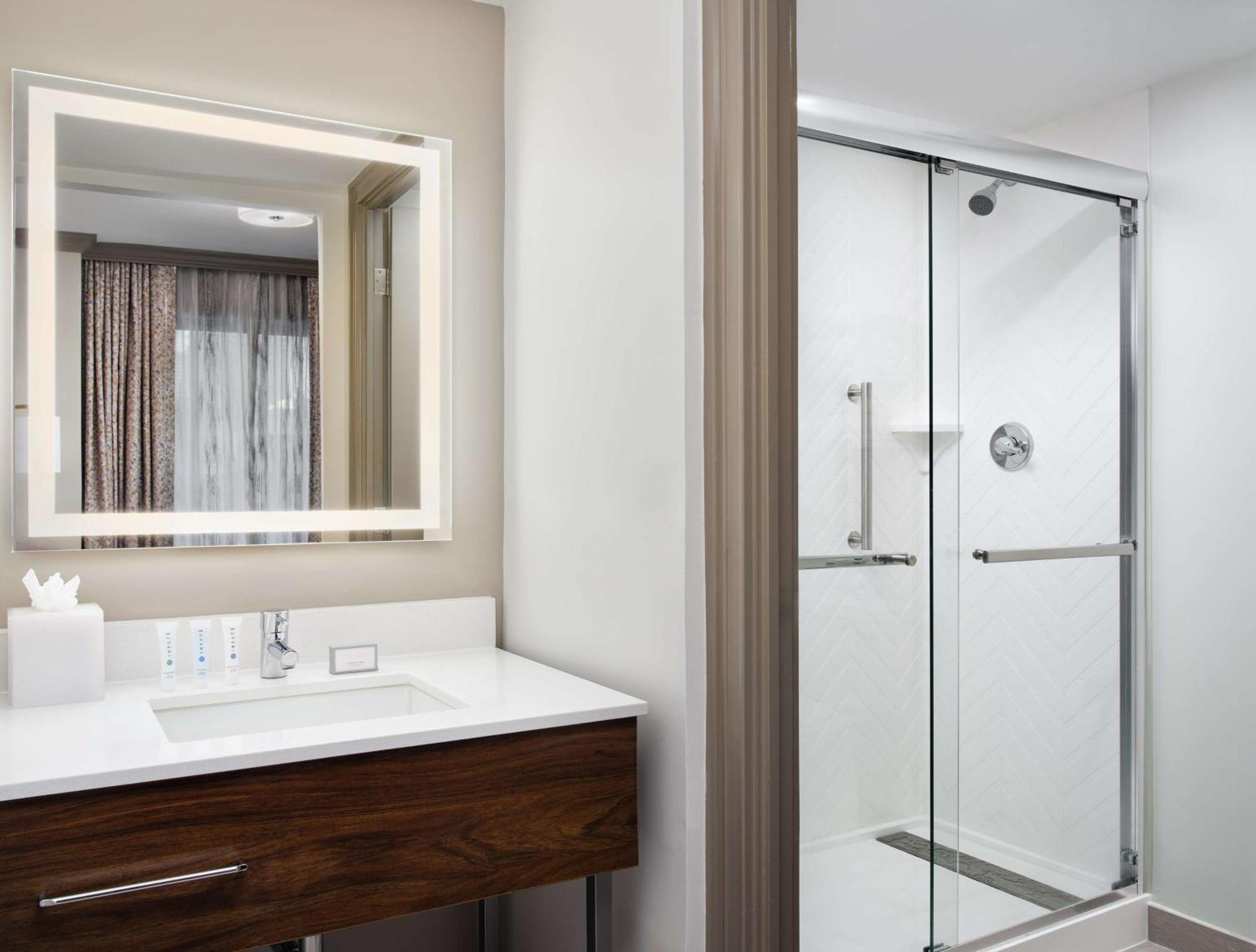 Hampton Inn & Suites New Orleans Canal St. French Quarter Екстер'єр фото